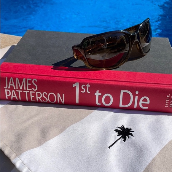 James Patterson - 1st to Die - Picture 2 of 4